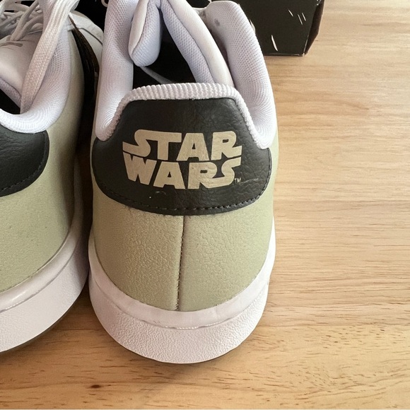 Adidas Star Wars Grand Court Baby Yoda Grogu DS Mandalorian Shoes Mens Size 10.5 - Picture 9 of 12